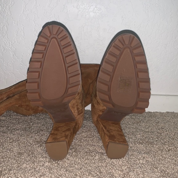 Cognac knee high boots from Aldo size 6 - Picture 3 of 4